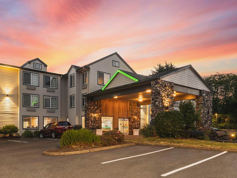 Ashley Inn & Suites