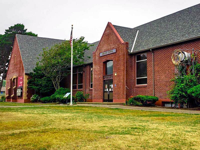 Lincoln City Cultural Center