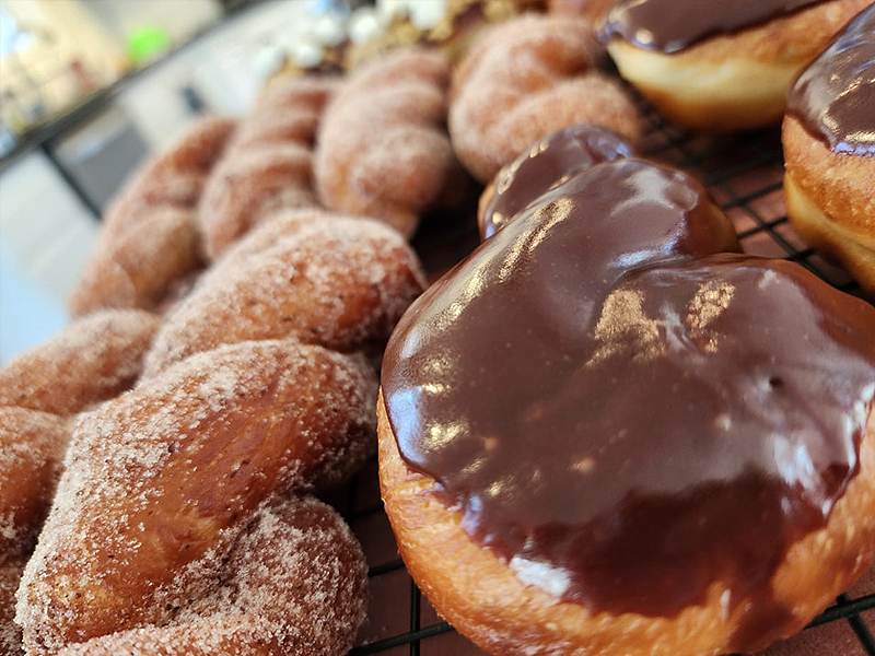 Lincoln City Donuts and Coffee