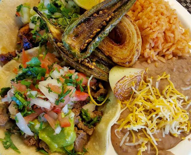 Super Oscar's Mexican Food