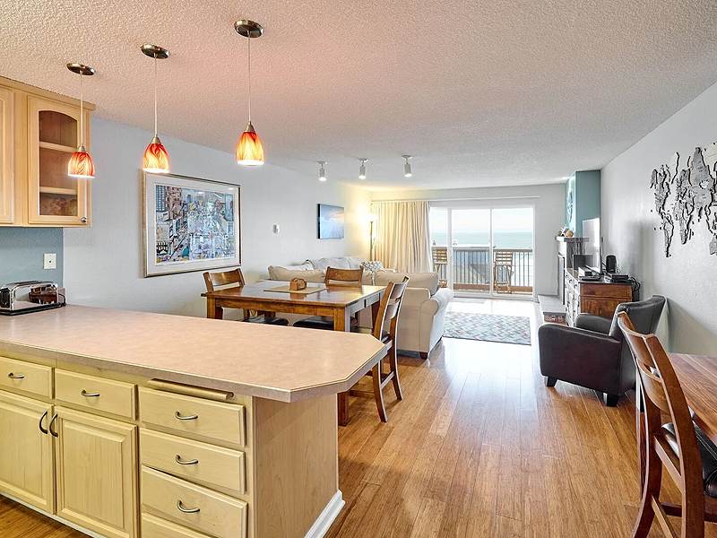 Surftides Plaza Rentals
