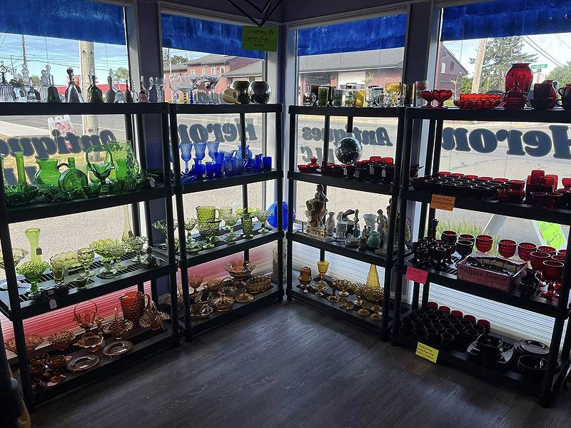 Blue Heron Antiques, LLC