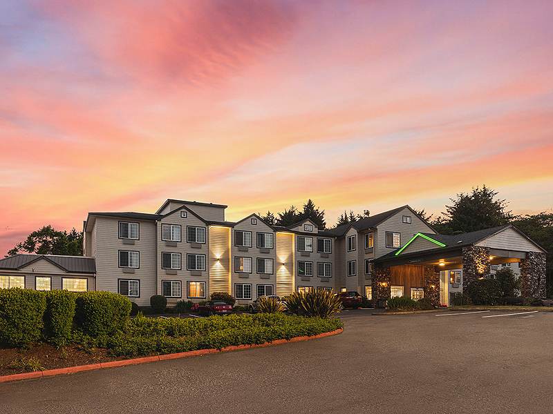 Ashley Inn & Suites