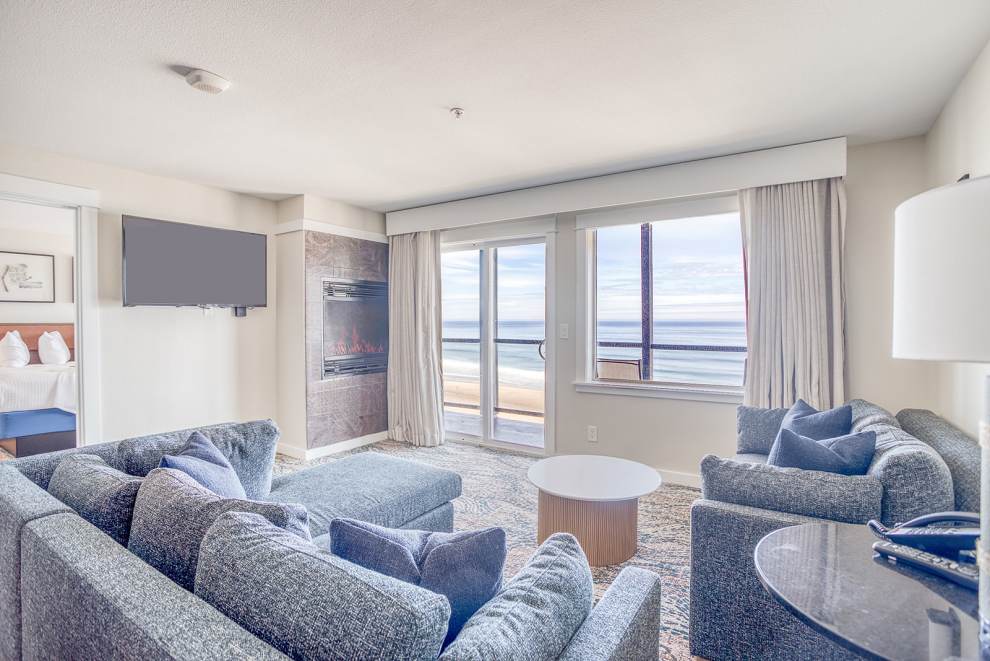 Starfish Manor Oceanfront Hotel