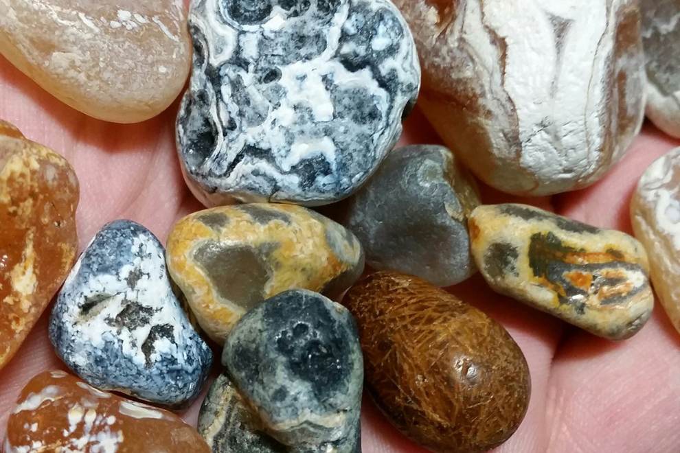 A variety of rocks and quartz found on the beach in Lincoln City, OR