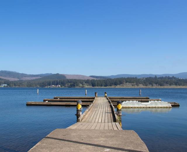 A dock at the Devil&#039;s Lake State Campground.