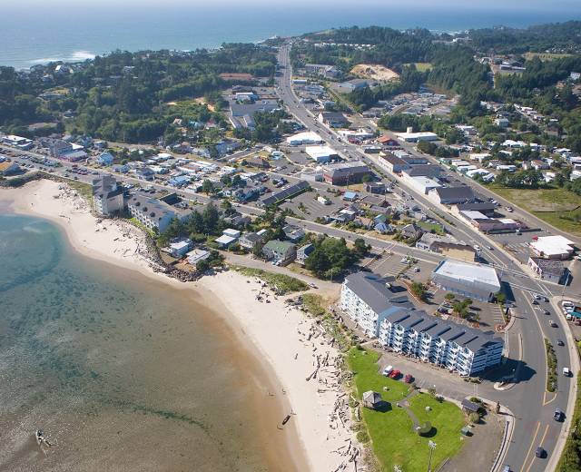 Lincoln City aerial view